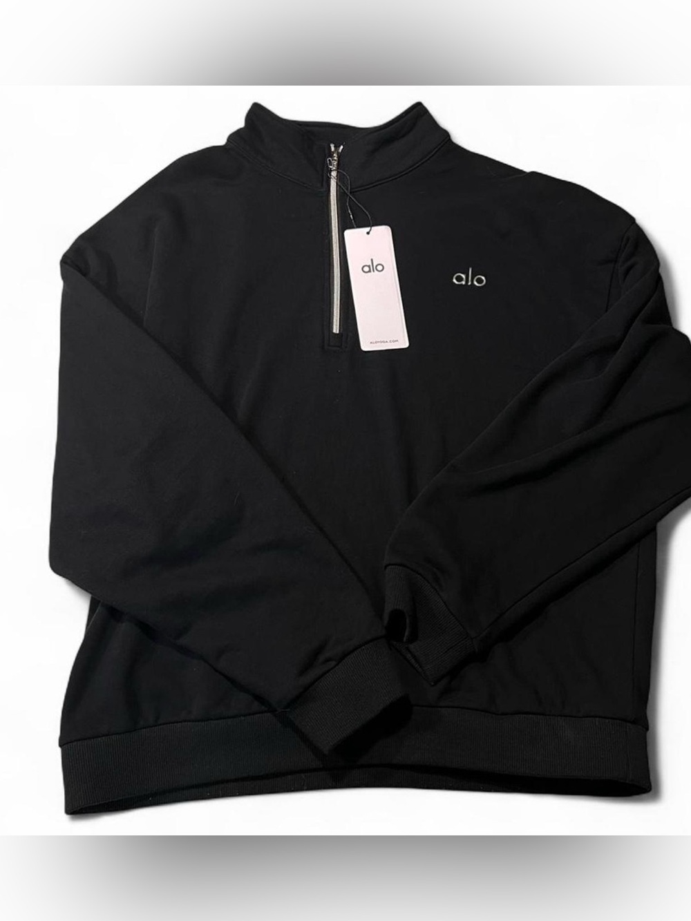 Alo Yoga black quarter zip sweatshirt #aloyoga #athleisure